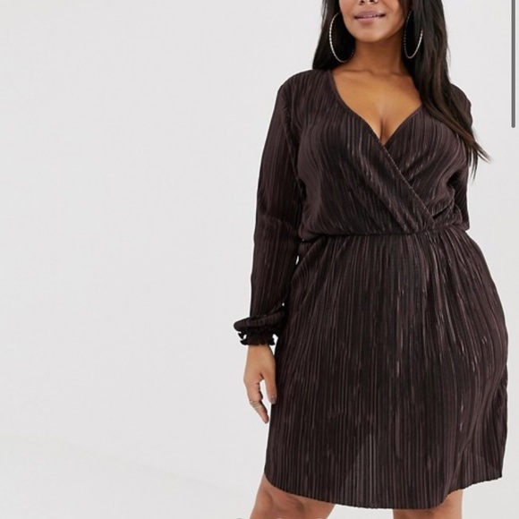 River Island Dresses & Skirts - River Island Plus Plisse Wrap Dress